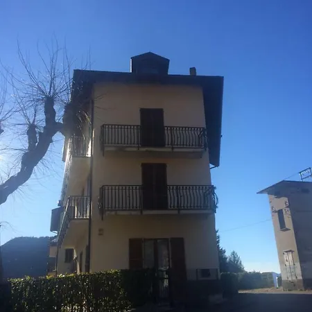 Mansarda Spaziosa Con Posto Auto Apartment
