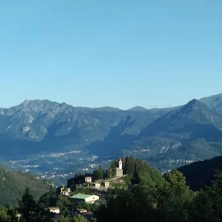 Appartement Mansarda Spaziosa Con Posto Auto